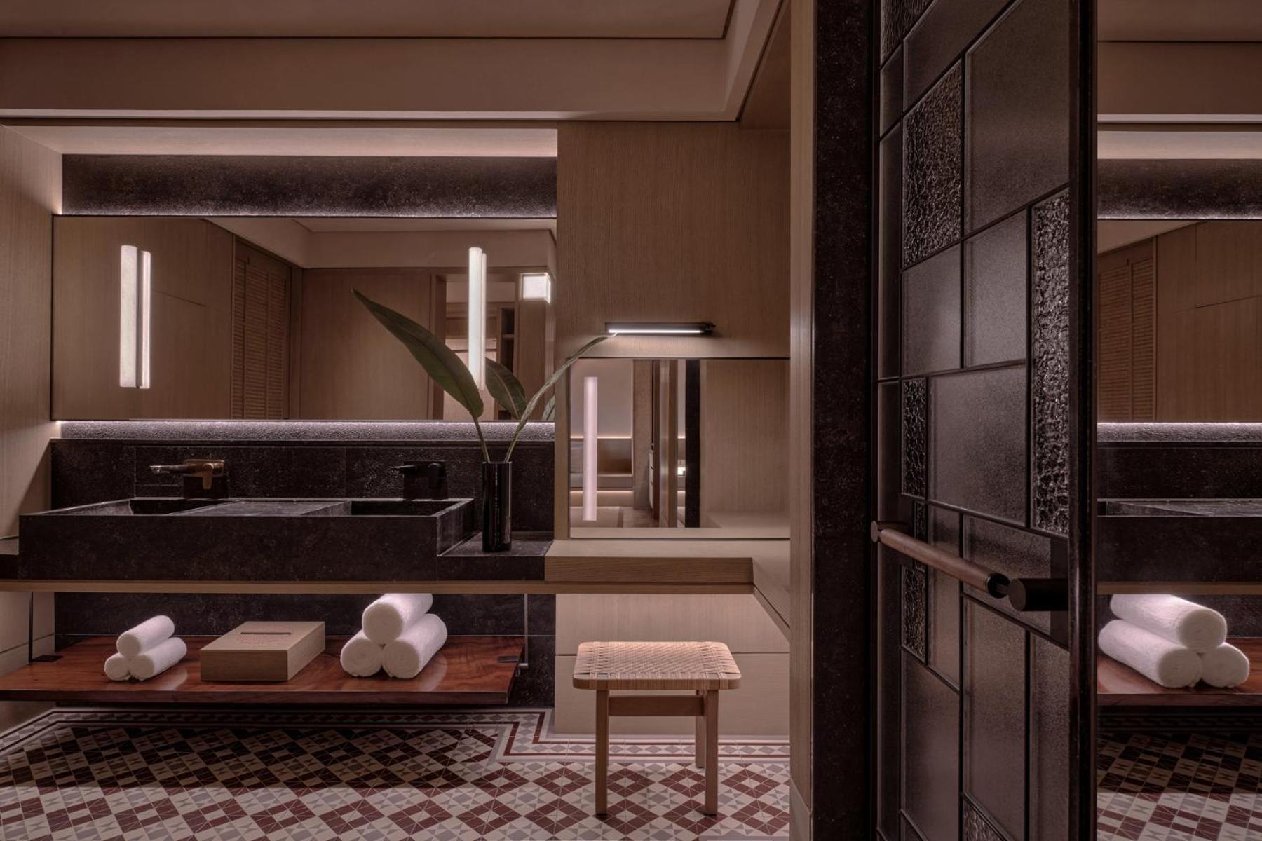 Alila Resor 5*